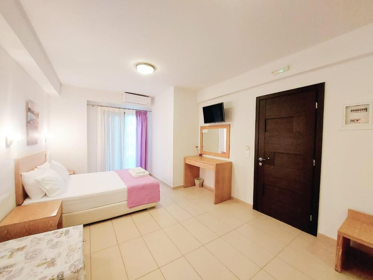 Selinopetra Rooms เอลาฟอนนิซอส ภายนอก รูปภาพ